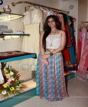 Nishka lulla Profile images